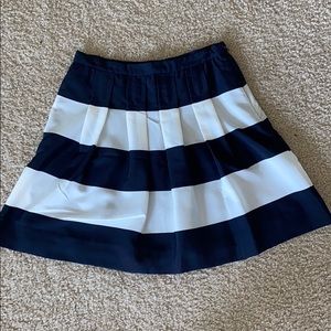 j crew dark navy & white skirt